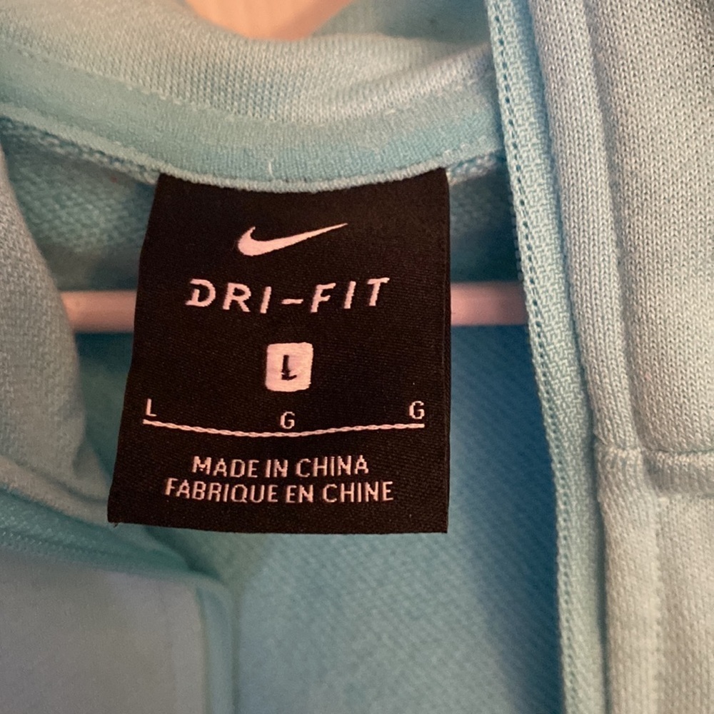 Nike Dri-Fit Cropped Hooded Sweatshirt - Picture 7 of 9
